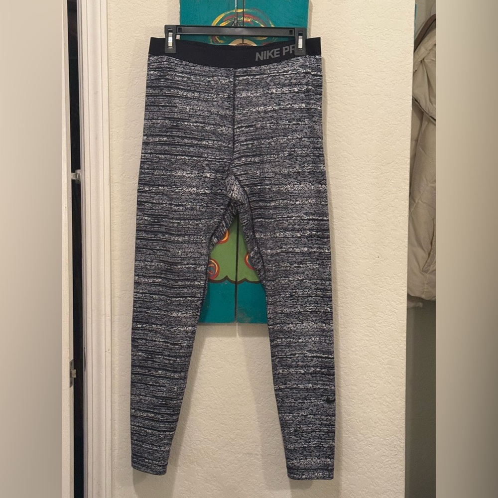 Nike Pro Core Dry-Fit leggings Size XL